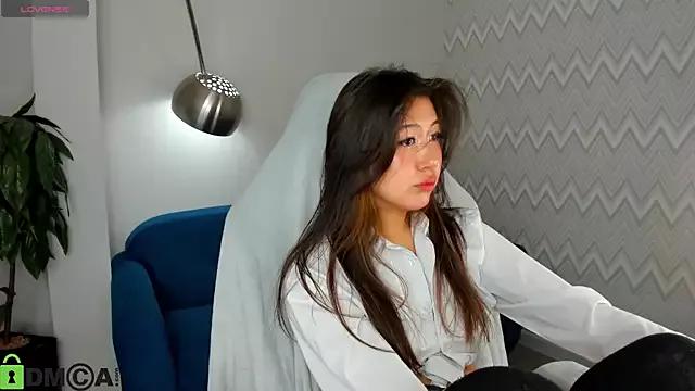 Nelly_Kimm on StripChat 