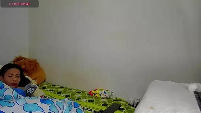 Nenita_Hot_ on StripChat 