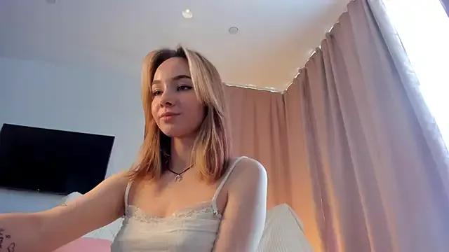 NessaDay on StripChat 