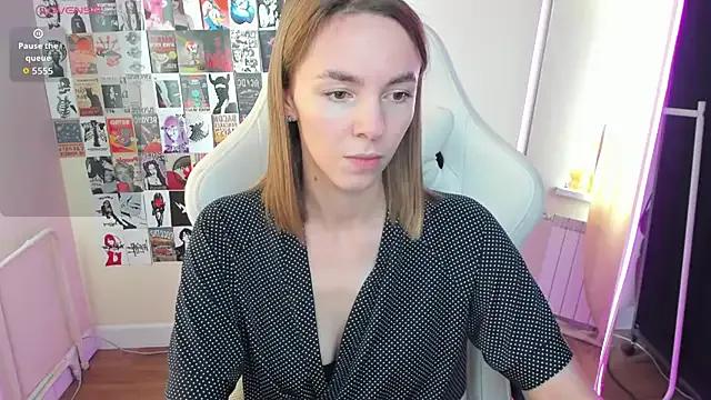 NessaDiazz — Accentuate assets - Tease booty in sexy