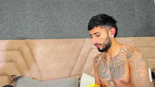 NickandSophie_Vc on StripChat