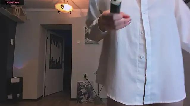Nicole_matt on StripChat