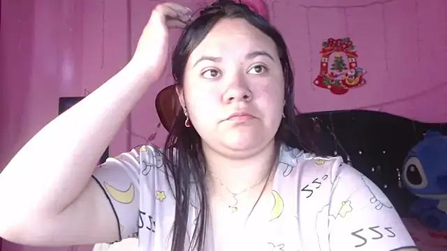 NikkiRous_ on StripChat 