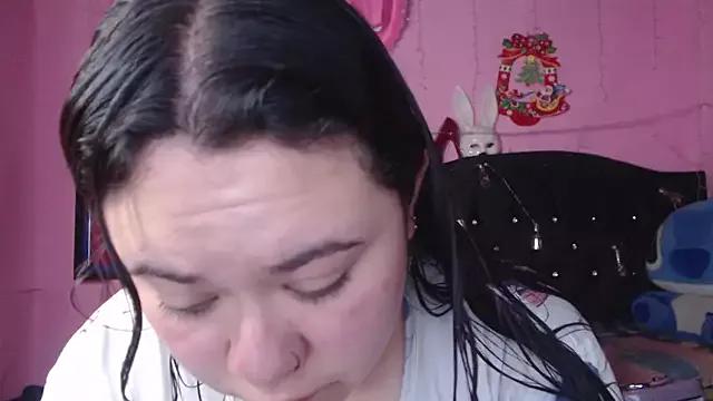 NikkiRous_ on StripChat 