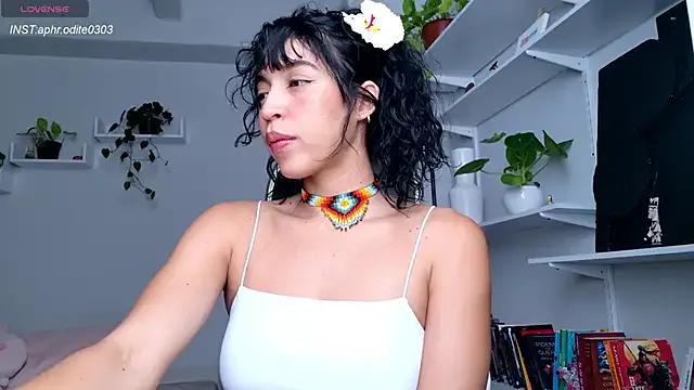 Nikol-JE on StripChat