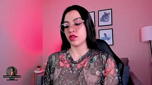nina__dixon on StripChat 