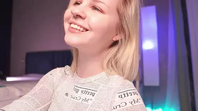 NinaMint on StripChat 