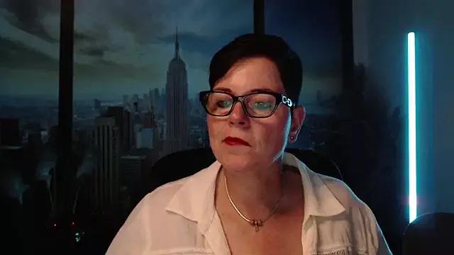 ninarandmann on StripChat 