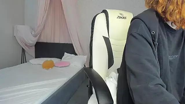 ninel_munell on StripChat