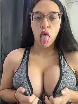 Ninnfa on StripChat 