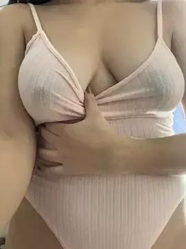 Ninnfa on StripChat 