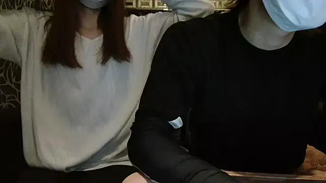 nnn_19 on StripChat 