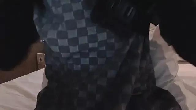 nnn_19 on StripChat 