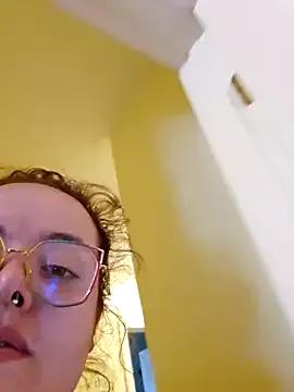 nuttiebuddy1 on StripChat 