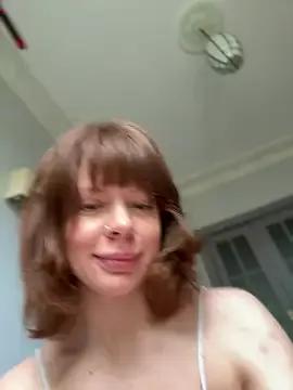Oopsfoxy on StripChat 
