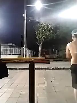 outdoors11 — Show cum especial
