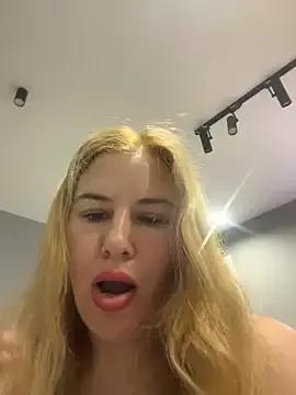 Passion-Blondy on StripChat 