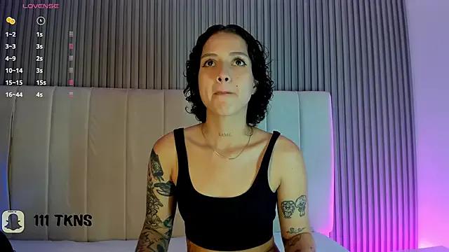 pau_live on StripChat