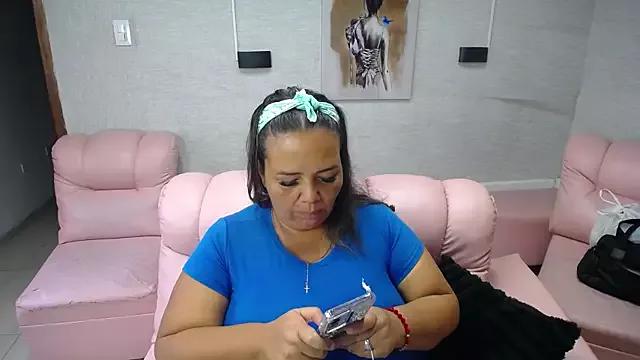 Penelope_Nipples_ on StripChat 