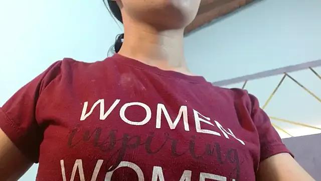PenelopeShine on StripChat 