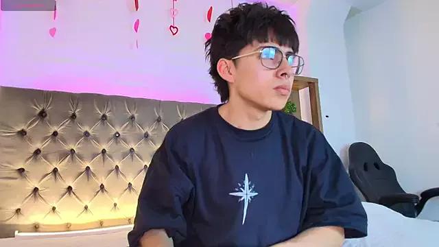 PepperTwink on StripChat 