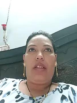 Poojabhabi101 on StripChat 