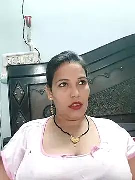 Poojabhabi101 on StripChat 