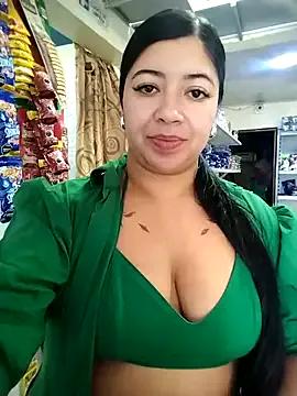 Pp-ari4na03 — Nipple clamps tits out in public 