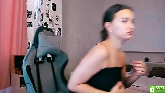 princessdi2nna — air kiss
