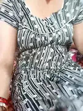 Priyanka_Pal — Freechat on StripChat