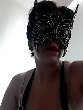 Queen666997 on StripChat 