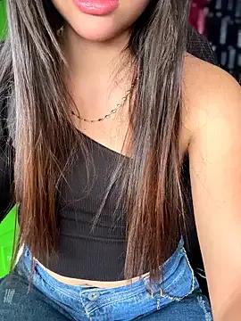 Queen__Love on StripChat 