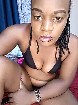 queen_arianna on StripChat 