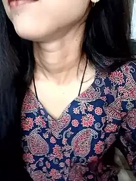 Queen_Pooja7 on StripChat 