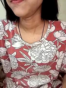 Queen_Pooja7 on StripChat 