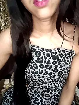Queen_Pooja7 on StripChat 