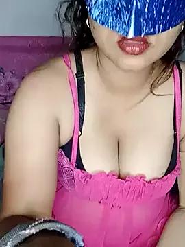 Queen_Taniya on StripChat 