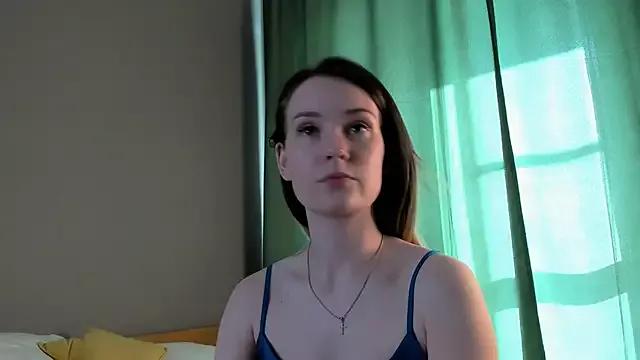 QueenieHathaway on StripChat 