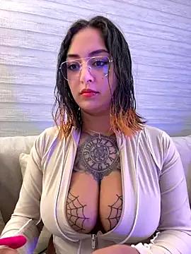 Rae_Lil_White — POV:NAKED RUB PUSSY +OIL IN ASS+BOOBS