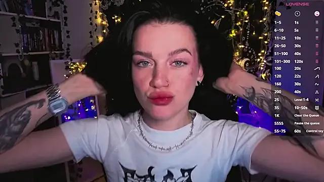 Raspberry__girl on StripChat