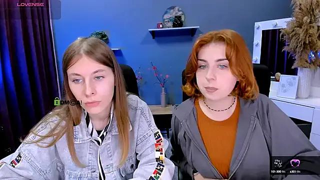 rebecca_moans on StripChat 