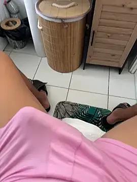 RebeuHetero12 on StripChat 