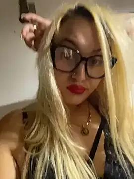 Rhea_calvert1 — BAILE SENSUAL DESNUDA