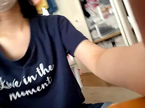 riri_riri_jp — Freechat on StripChat