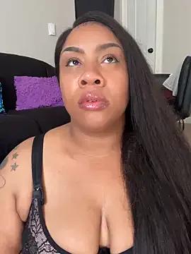 RoxieReign —  Grinding, ass play, and deep teasing.