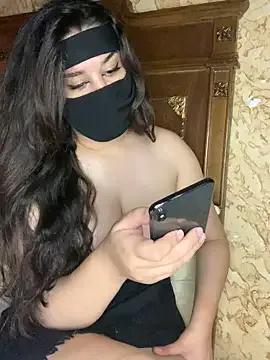 Rozzaa — Freechat on StripChat