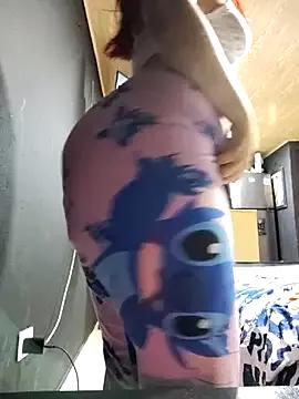 Rubymoon_07 on StripChat