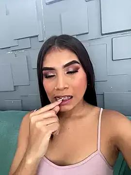 rubyrouge__ — blow job and play dildo 