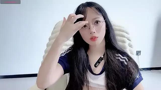 ruirui-888 on StripChat 