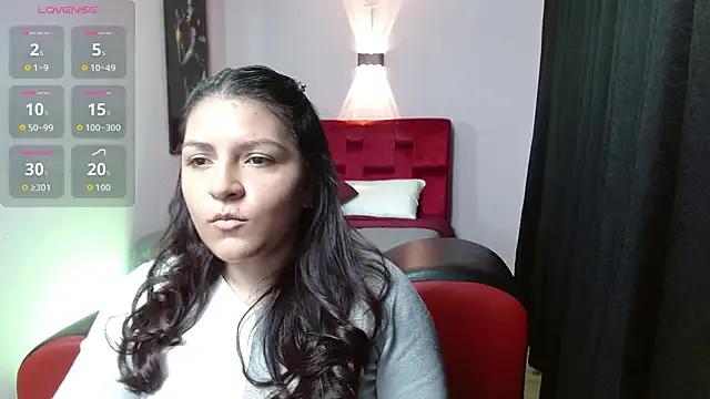 Sahamara_07 on StripChat